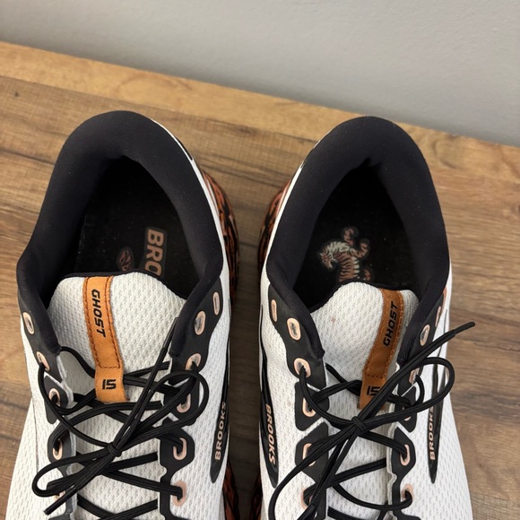 Brooks Ghost 15 Running Athletic Shoe Sunburn Maple Black White - Picture 6 of 11